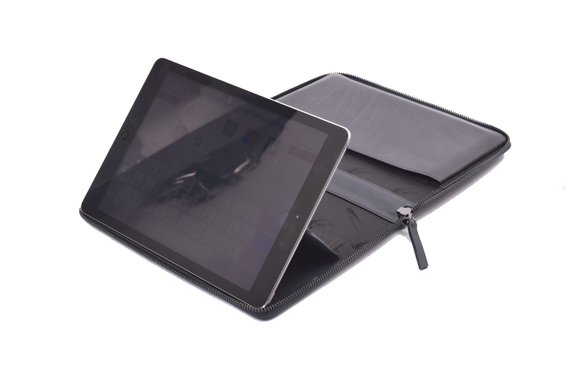 MB46D Dokumenten & Tabletmappe A5 Rindsleder/blau